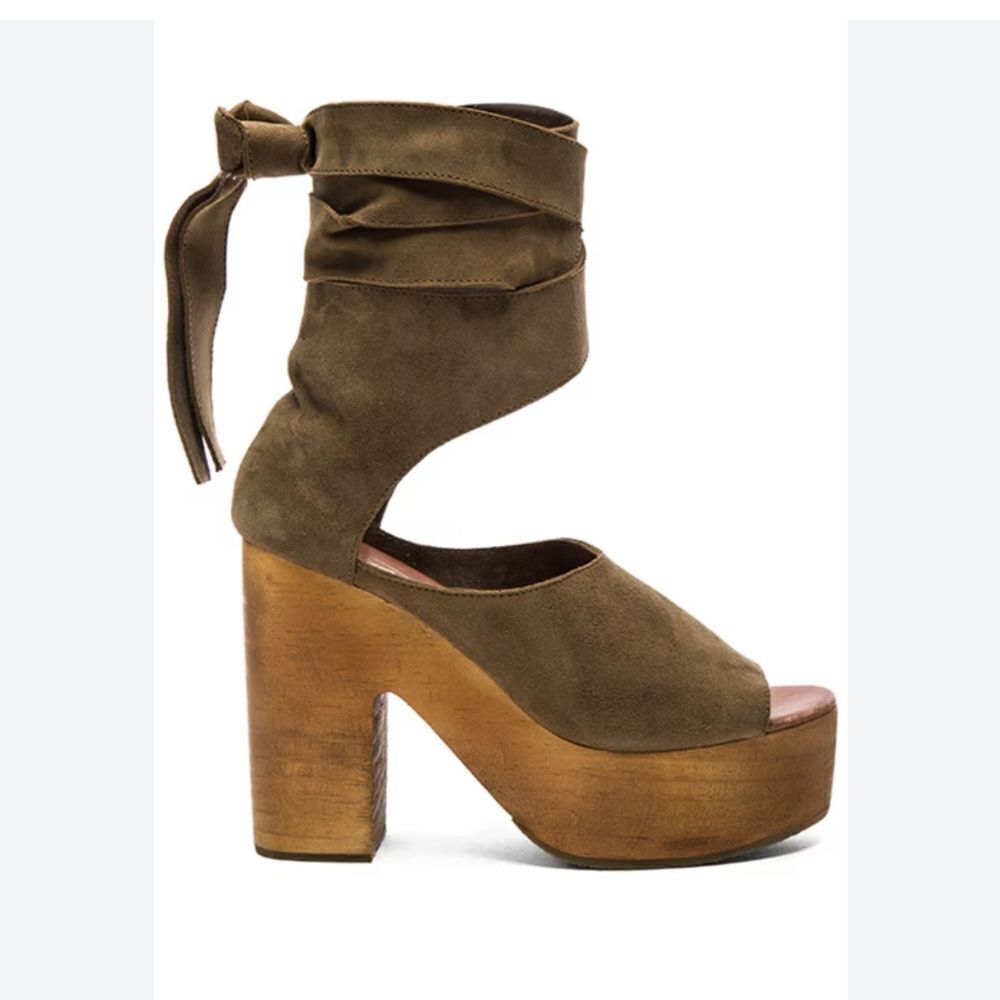 Free People Touch the Sky Clog in Taupe size 36.5